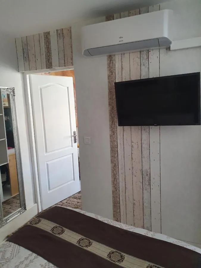 Demeure Prosper 1 Chambre D'Hote Privative Avec Petit Dejeuner Compris Labegude Bed & Breakfast