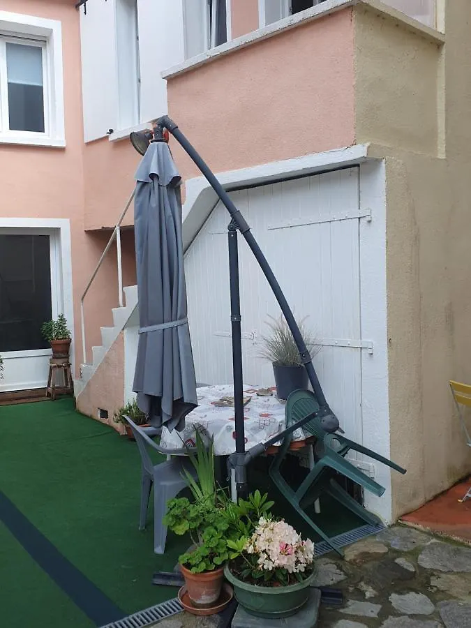 Bed & Breakfast Demeure Prosper 1 Chambre D'Hote Privative Avec Petit Dejeuner Compris Labegude France