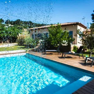 Les Manaux En Provence Couette-café Roquevaire