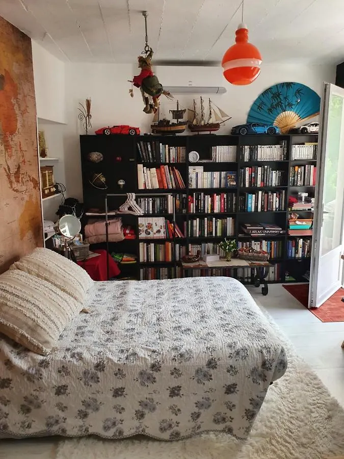 Demeure Prosper 1 chambre d'hôte avec petit déjeuner compris Labegude France