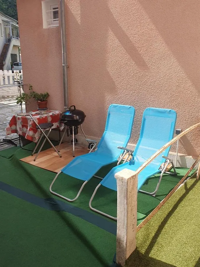 Demeure Prosper 1 chambre d'hôte avec petit déjeuner compris Labegude
